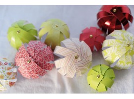 Ёлочные игрушки из бумаги